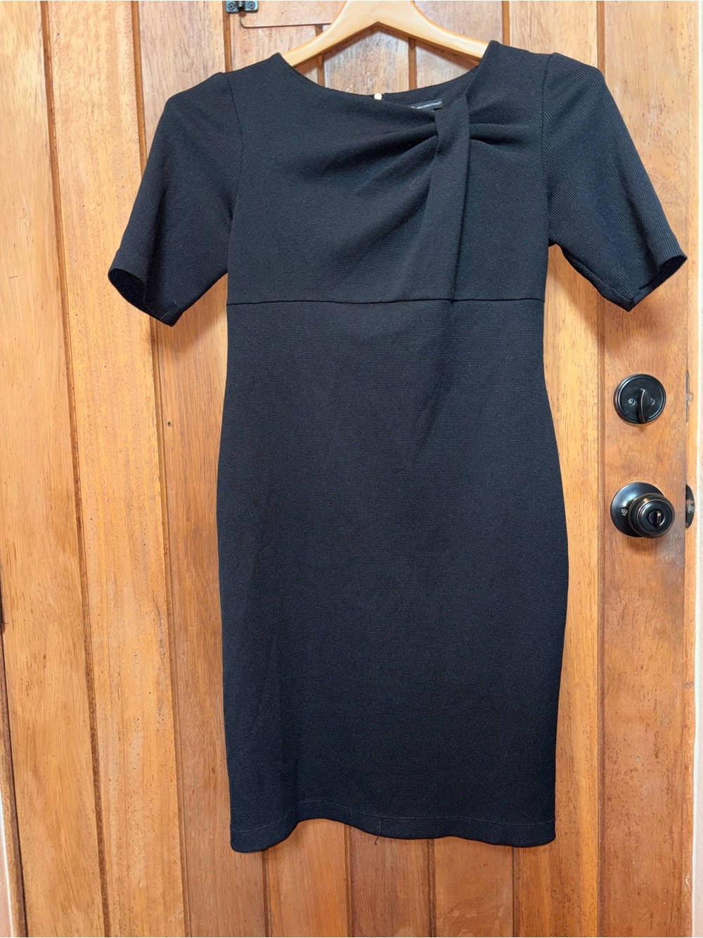 Classic “Perfect Little” Black Short-Sleeve Sheath Dress